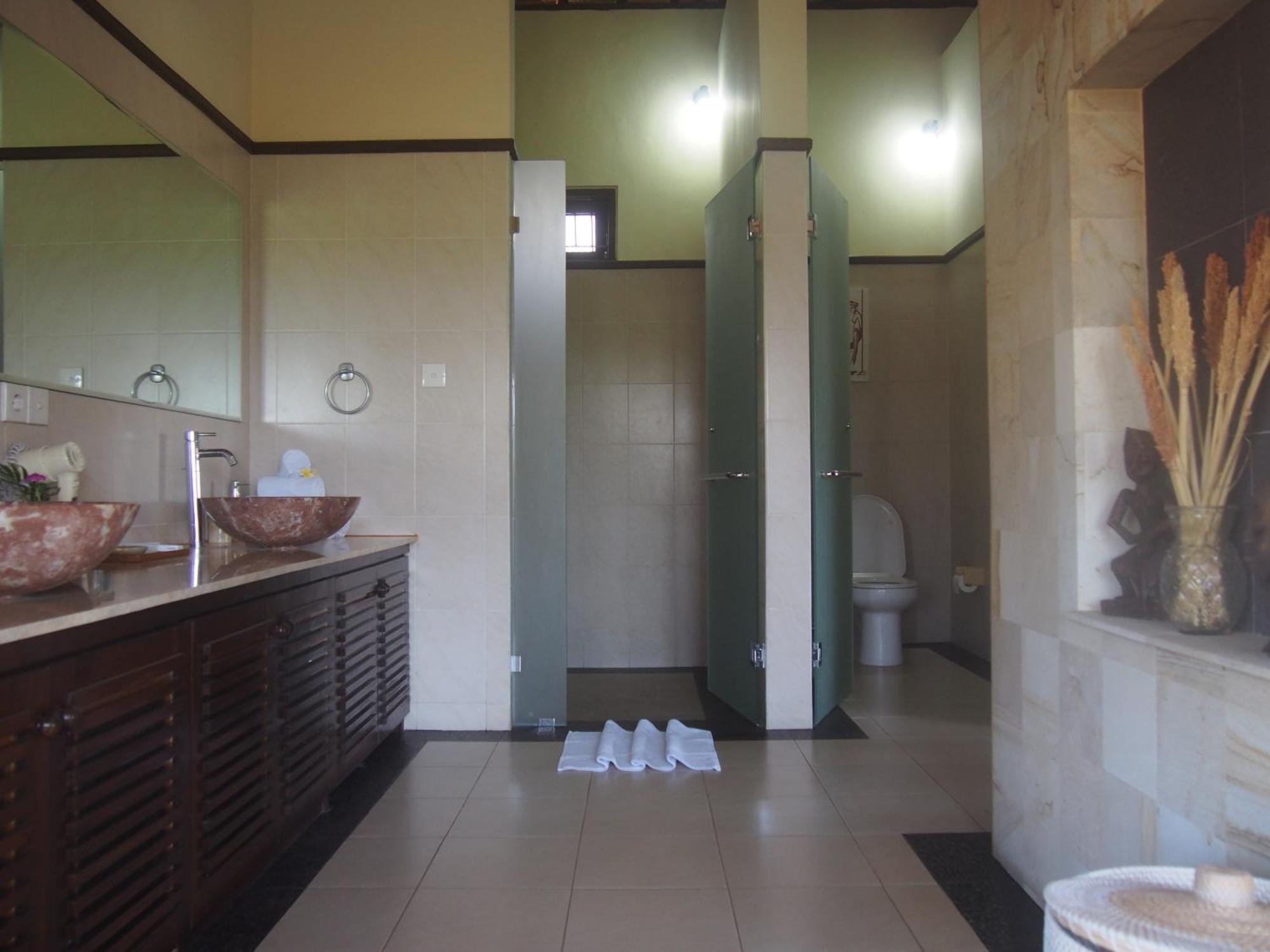 Villa Omah Semar Tulamben  Ngoại thất bức ảnh