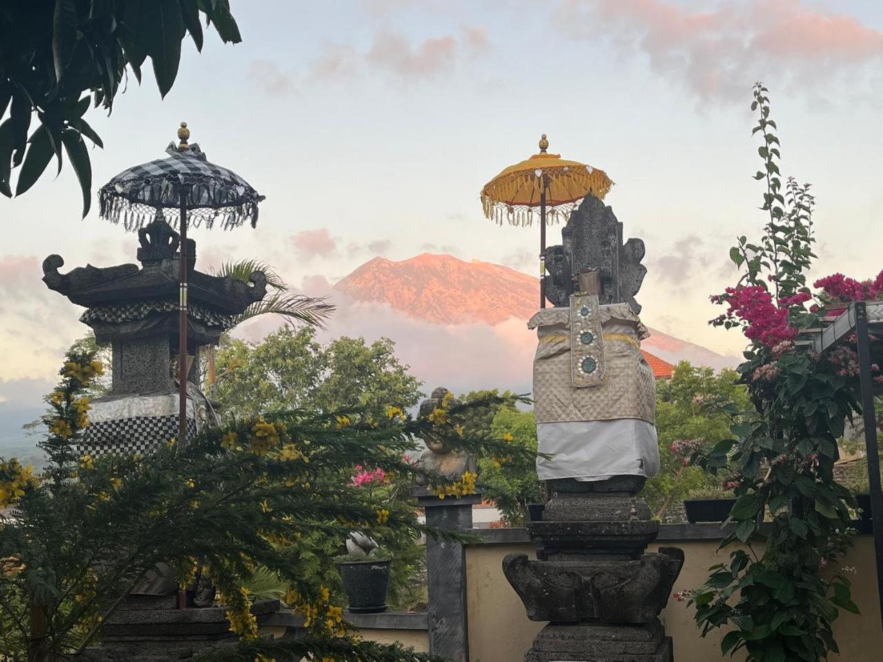 Villa Omah Semar Tulamben  Ngoại thất bức ảnh